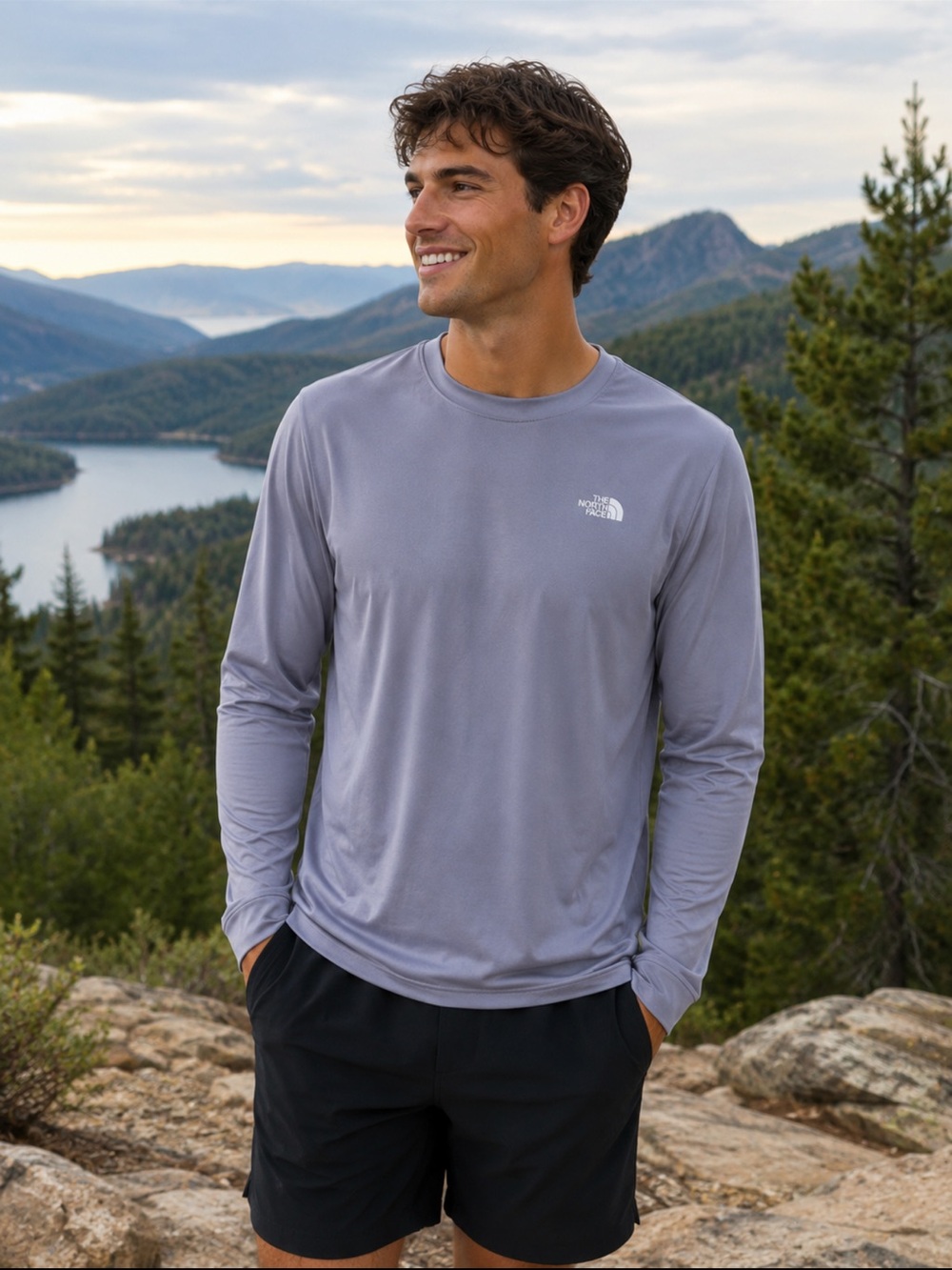 The North Face Gray Base Layer Long Sleeve Crew Shirt Men’s Medium